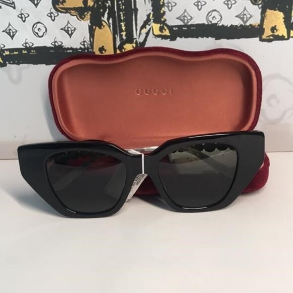 New Authentic Gucci Black Cat-Eye Sunglasses GG0641s 001 - Picture 2 of 11